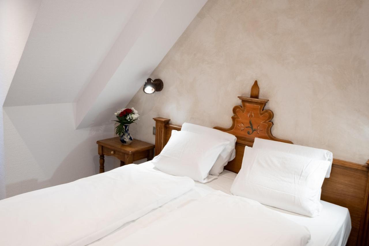 La Couronne A Wissembourg Hotel Buitenkant foto