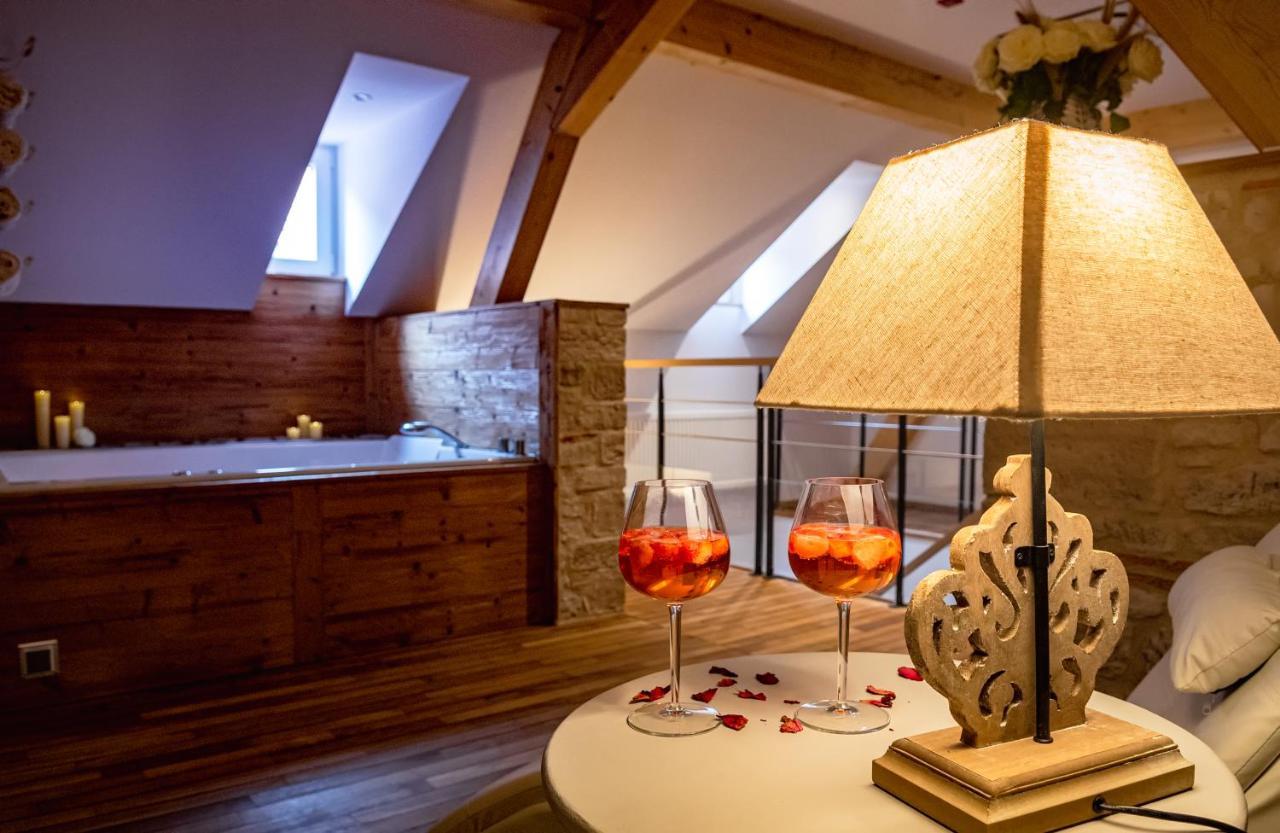 La Couronne A Wissembourg Hotel Buitenkant foto