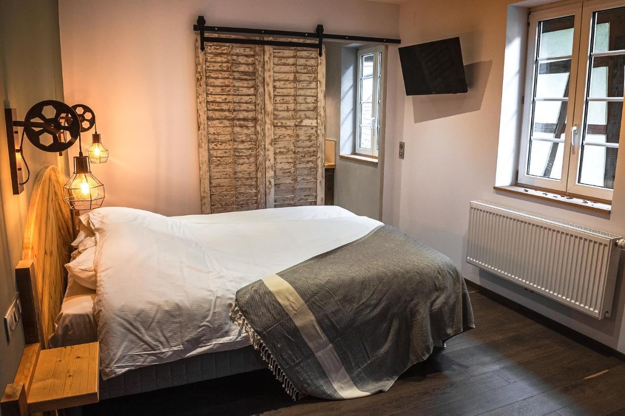 La Couronne A Wissembourg Hotel Buitenkant foto